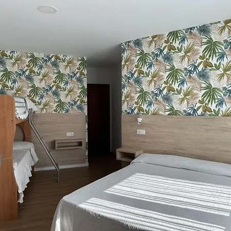 Playa De Sardineiro 2*