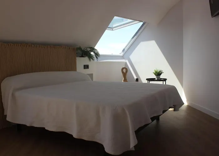 Otel Playa De Sardiñeiro