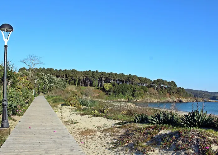 Playa De Sardiñeiro 2*