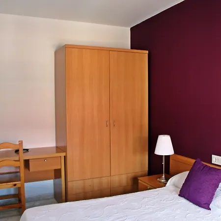 Отель Playa De Sardineiro