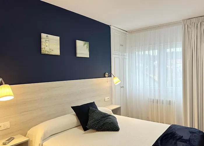 Hotel Playa De Sardineiro 2*