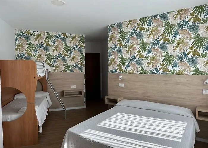 Playa De Sardineiro 2*