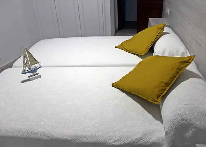 Hotel Playa De Sardineiro 2*